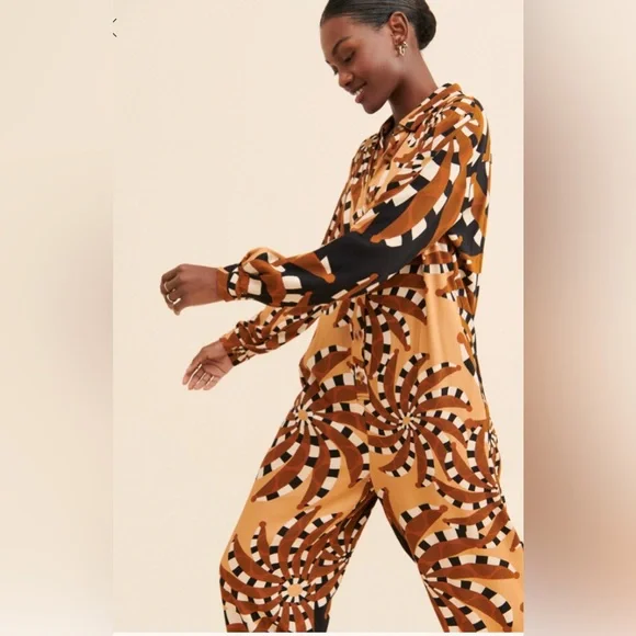 FARM Rio Mustard Geometric Print Long Sleeve Jumpsuit - Picture 3 of 13